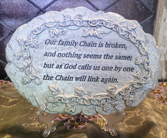 Family Chain Resin