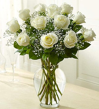 WHITE ROSES IN A VASE SPECIAL