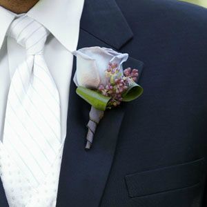 lavender rose boutonniere